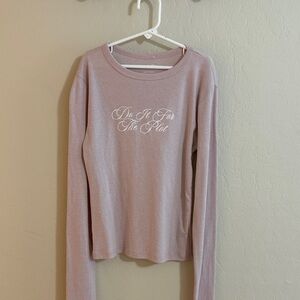 RSQ Dusty Rose Long Sleeve Tee with Script Graphic